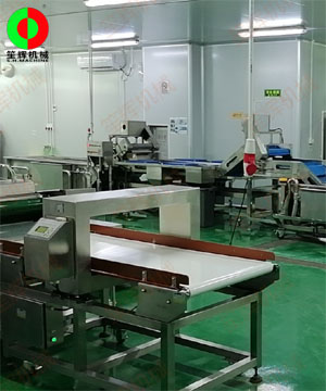 珠?？蛻舻诙钨徺I食品加工機械安裝現場